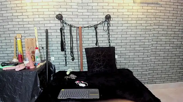 Snapshot of BDSM_MEDUZA chatting on 11-15-25, 12:53 BDSM MEDUZA online show from 11-15-25, 12:53