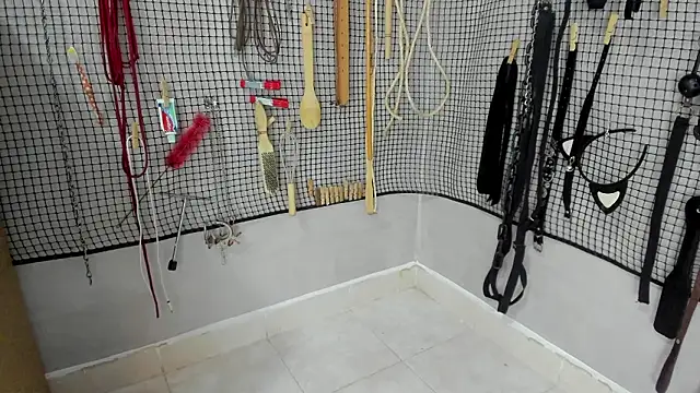 Snapshot of BDSM_MEDUZA chatting on 02-01-26, 03:54 BDSM MEDUZA online show from 02-01-26, 03:54