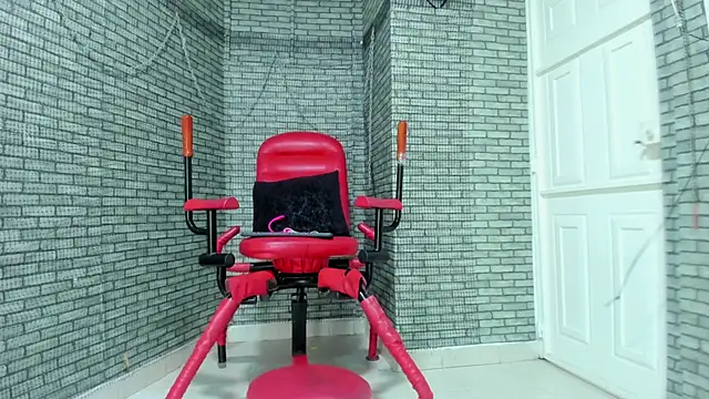 Snapshot of BDSM_MEDUZA chatting on 05-27-26, 11:06 BDSM MEDUZA online show from 05-27-26, 11:06