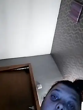 Snapshot of SassyClassyxox chatting on 10-15-25, 10:29 SassyClassyxox online show from 10-15-25, 10:29