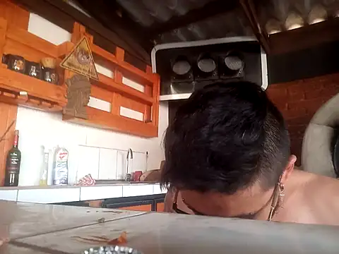 Lionardovssf35 online show from 10-16-25, 03:53