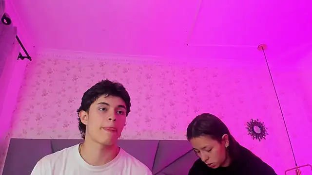 meganandtylerr19 online show from 11-24-25, 01:33