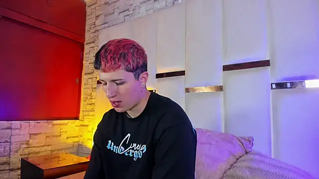 Snapshot of ANLLELOAndANGELA chatting on 02-08-26, 03:54 ANLLELOAndANGELA online show from 02-08-26, 03:54