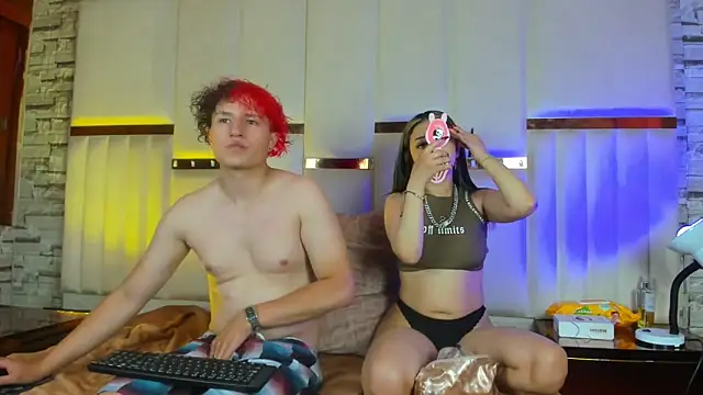 ANLLELOAndANGELA online show from 12-21-25, 06:42