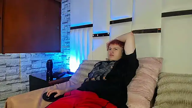 ANLLELOAndANGELA online show from 03-25-26, 04:06