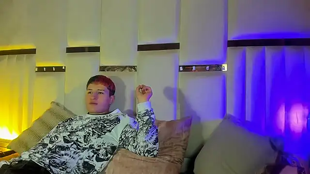 Snapshot of ANLLELOAndANGELA chatting on 02-04-26, 04:02 ANLLELOAndANGELA online show from 02-04-26, 04:02