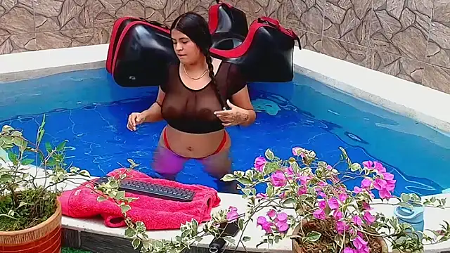 Selenegomezz online show from 12-01-25, 07:26