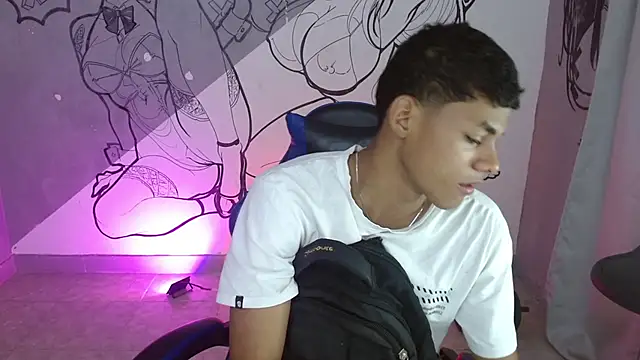 deivid bigcock1 online show from 11-28-25, 12:22