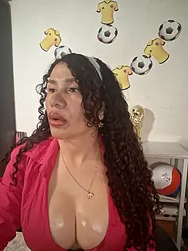 Lina 444 online show from 06-15-26, 01:28
