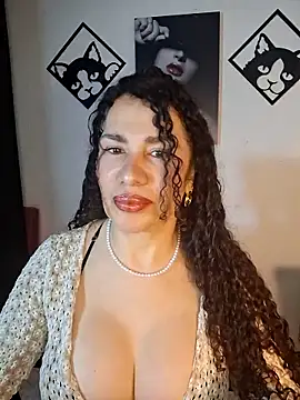 Snapshot of Lina_444 chatting on 04-24-26, 02:24 Lina 444 online show from 04-24-26, 02:24