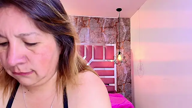 MaylinRosse  online show from 04-22-26, 07:09
