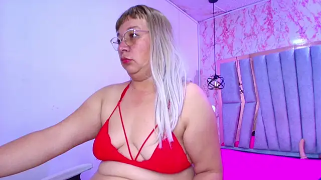 MaylinRosse  online show from 10-29-25, 07:13