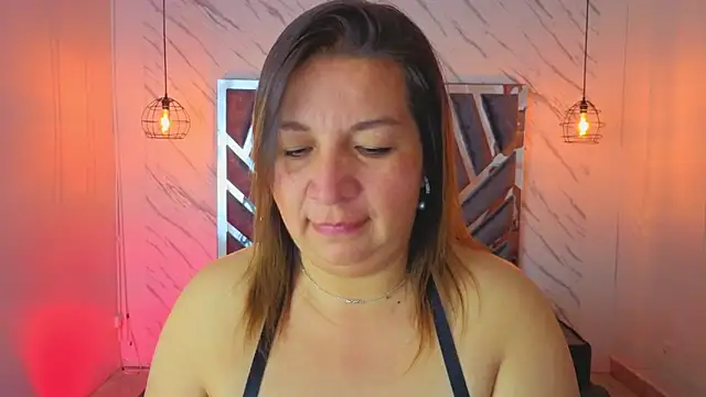 MaylinRosse  online show from 06-11-26, 12:32