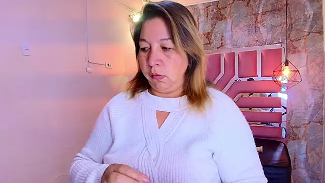 MaylinRosse  online show from 04-10-26, 06:59