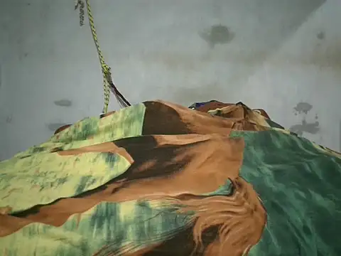 Snapshot of Alcee490 chatting on 10-23-25, 03:16 Alcee490 online show from 10-23-25, 03:16