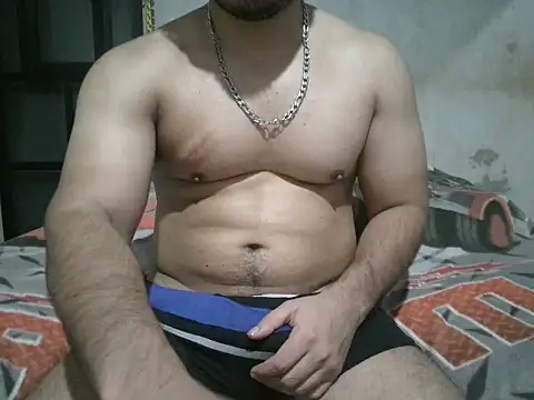 Snapshot of Alcee490 chatting on 11-23-25, 02:32 Alcee490 online show from 11-23-25, 02:32