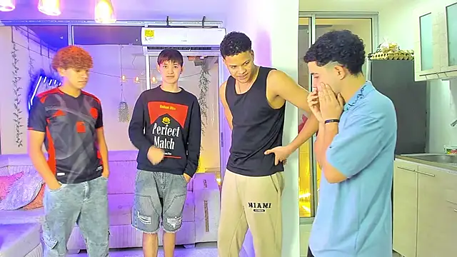 Snapshot of Houseofwarrios chatting on 02-11-26, 05:18 Houseofwarrios online show from 02-11-26, 05:18