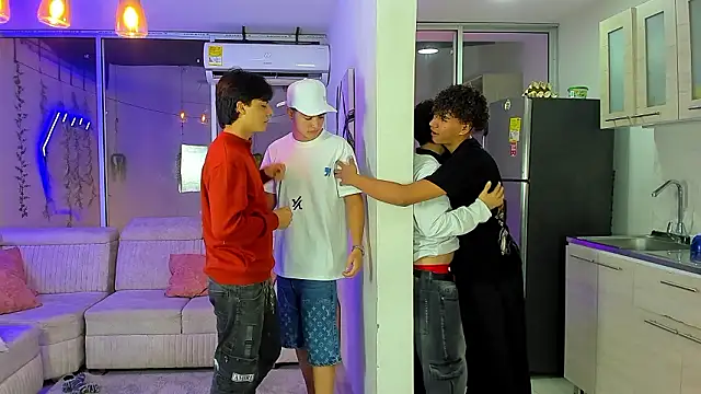 Snapshot of Houseofwarrios chatting on 02-21-26, 05:31 Houseofwarrios online show from 02-21-26, 05:31