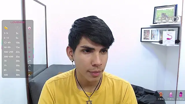 David 925  online show from 11-25-25, 03:40