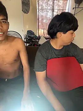 Snapshot of P4NT0J4 chatting on 02-16-26, 11:35 P4NT0J4 online show from 02-16-26, 11:35