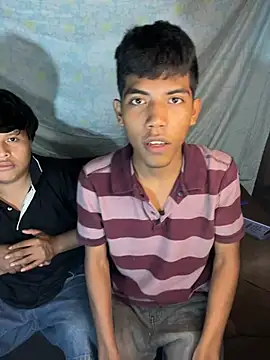 Snapshot of P4NT0J4 chatting on 02-06-26, 05:14 P4NT0J4 online show from 02-06-26, 05:14