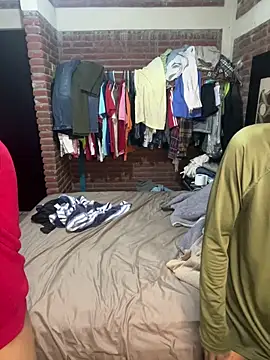 Snapshot of P4NT0J4 chatting on 03-03-26, 05:25 P4NT0J4 online show from 03-03-26, 05:25