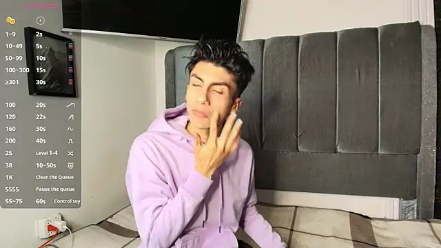 Erick Velveth online show from 04-19-26, 05:08