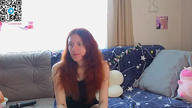 Snapshot of Little_rosy chatting on 07-18-26, 04:43 Little rosy online show from 07-18-26, 04:43