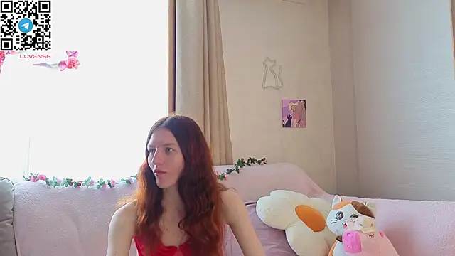 Snapshot of Little_rosy chatting on 07-26-26, 04:41 Little rosy online show from 07-26-26, 04:41