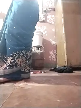 sanaya 3 online show from 11-20-25, 05:19