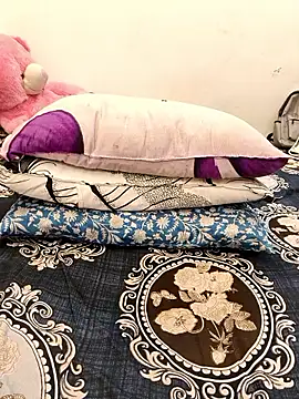 Snapshot of Sweets-jaanu chatting on 11-13-25, 05:33 Sweets-jaanu online show from 11-13-25, 05:33