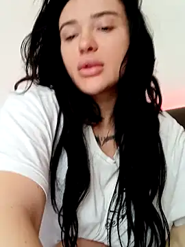 mariabloom9 online show from 10-08-25, 08:38