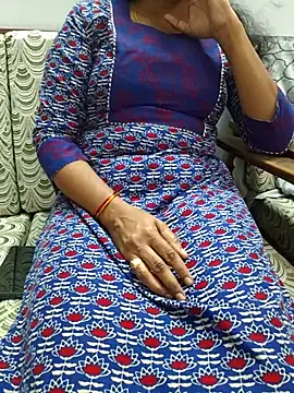 Snapshot of Kavya_telug chatting on 10-10-25, 09:10 Kavya telug online show from 10-10-25, 09:10
