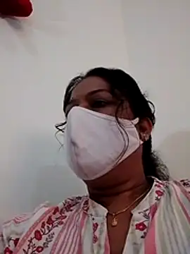 Snapshot of TAMIL_AMMUSRI chatting on 10-28-25, 06:34 TAMIL AMMUSRI online show from 10-28-25, 06:34