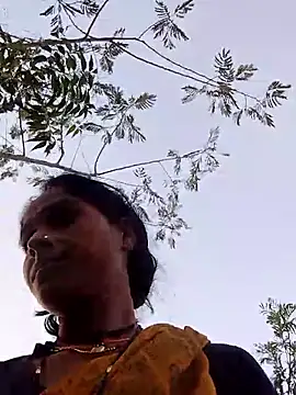 Hot reshmaji online show from 04-16-26, 12:44