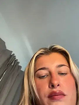 BabyBluexox online show from 06-22-26, 11:07