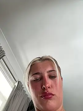 BabyBluexox online show from 04-30-26, 11:06