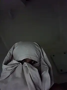 crish09 online show from 04-15-26, 11:16