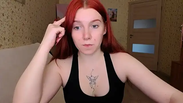 Snapshot of Layla_Glam chatting on 06-12-26, 03:43 Layla Glam online show from 06-12-26, 03:43