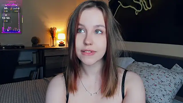 MaliaBourraine online show from 10-21-25, 07:08