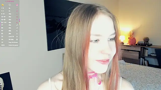 MaliaBourraine online show from 01-11-26, 07:04