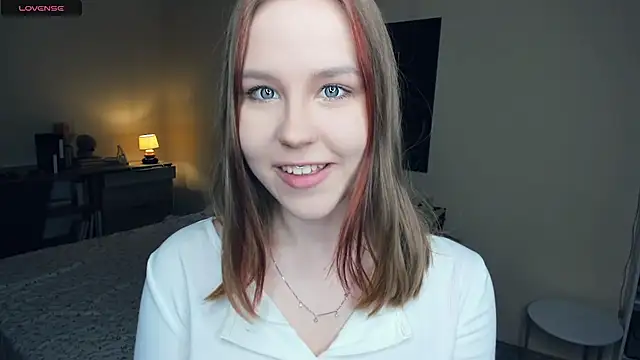 MaliaBourraine online show from 09-24-25, 07:48