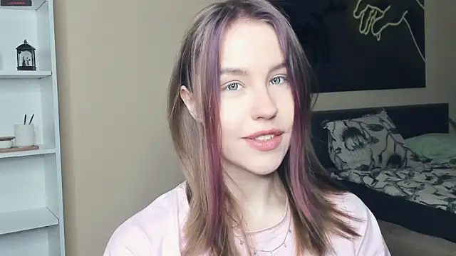 MaliaBourraine online show from 05-29-26, 07:25