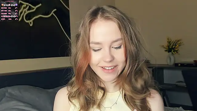 MaliaBourraine online show from 04-10-26, 07:15