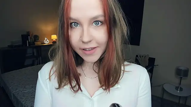 MaliaBourraine online show from 09-22-25, 09:04