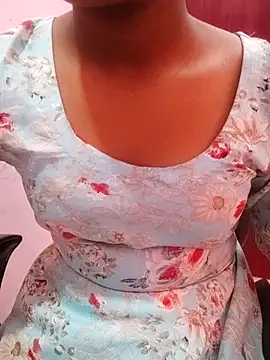 pari rani7 online show from 11-08-25, 04:27