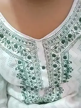 pari rani7 online show from 10-09-25, 03:40