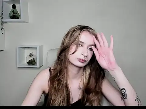 NinaBlond1 online show from 10-23-25, 05:50