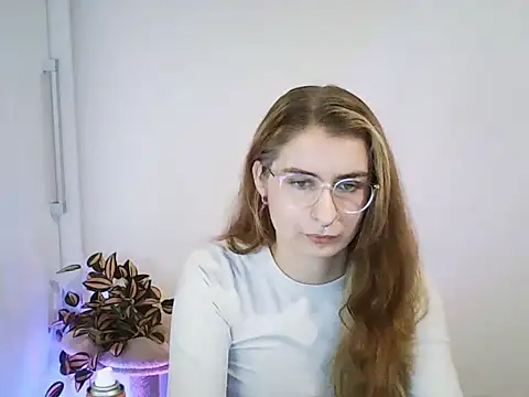 NinaBlond1 online show from 01-09-26, 07:26