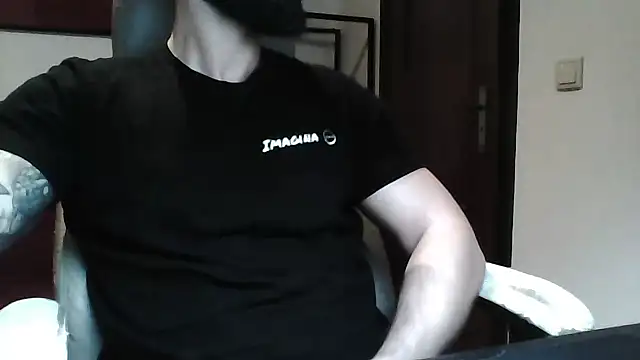 Snapshot of yourfantasy777 chatting on 05-16-26, 11:15 yourfantasy777 online show from 05-16-26, 11:15